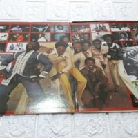 THE BEST OF EARTH, WIND & FIRE VOL.1 (1978 Vinyl LP)used - Image 3